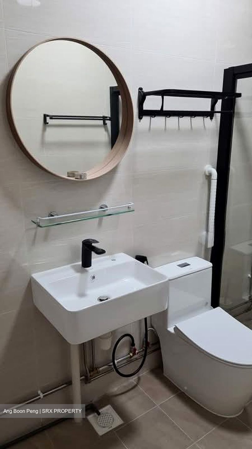 Blk 896A TAMPINES GROVE (Tampines), HDB Executive #537720321